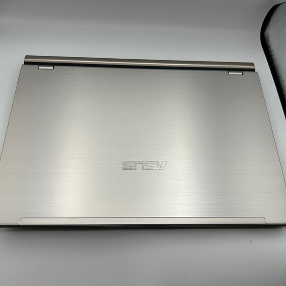 ASUS Laptop - Intel Core i5 | 750GB HDD | 6GB RAM Windows 11 Pro - Picture 7 of 8